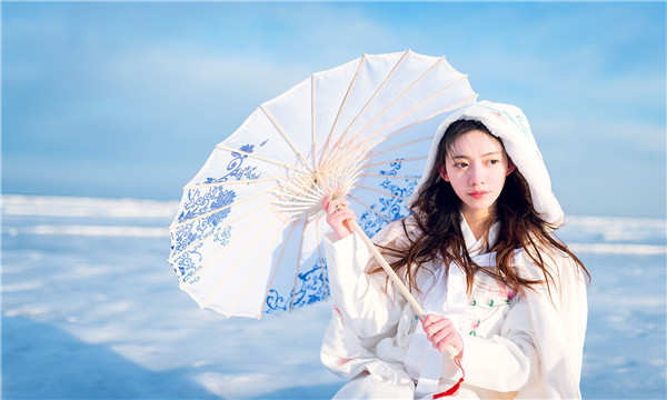 杭锦试管代怀生子多少钱一个？助孕之路的费用分析与方案选择